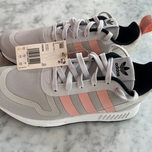 NWT Adidas Women’s Sneakers